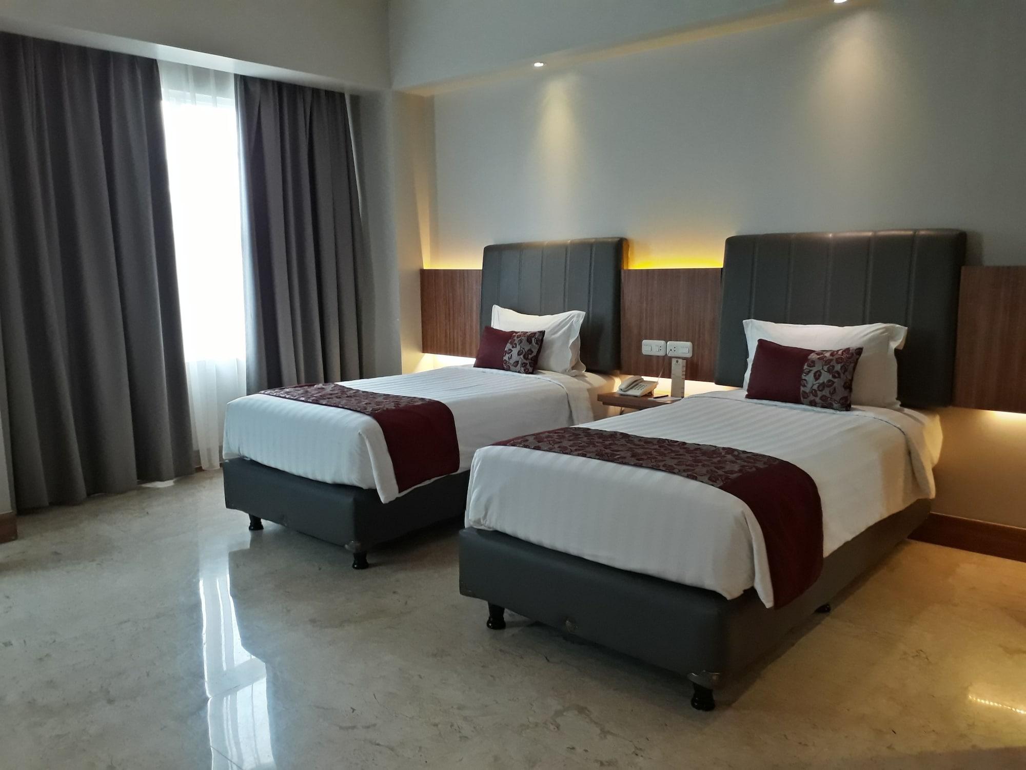 Demelia Hotel ماكاسار المظهر الخارجي الصورة