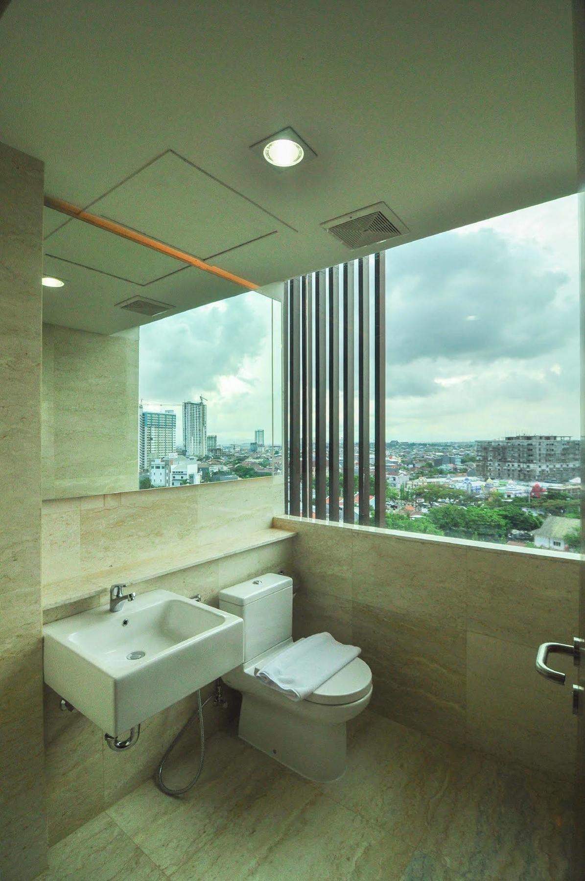 Demelia Hotel ماكاسار المظهر الخارجي الصورة