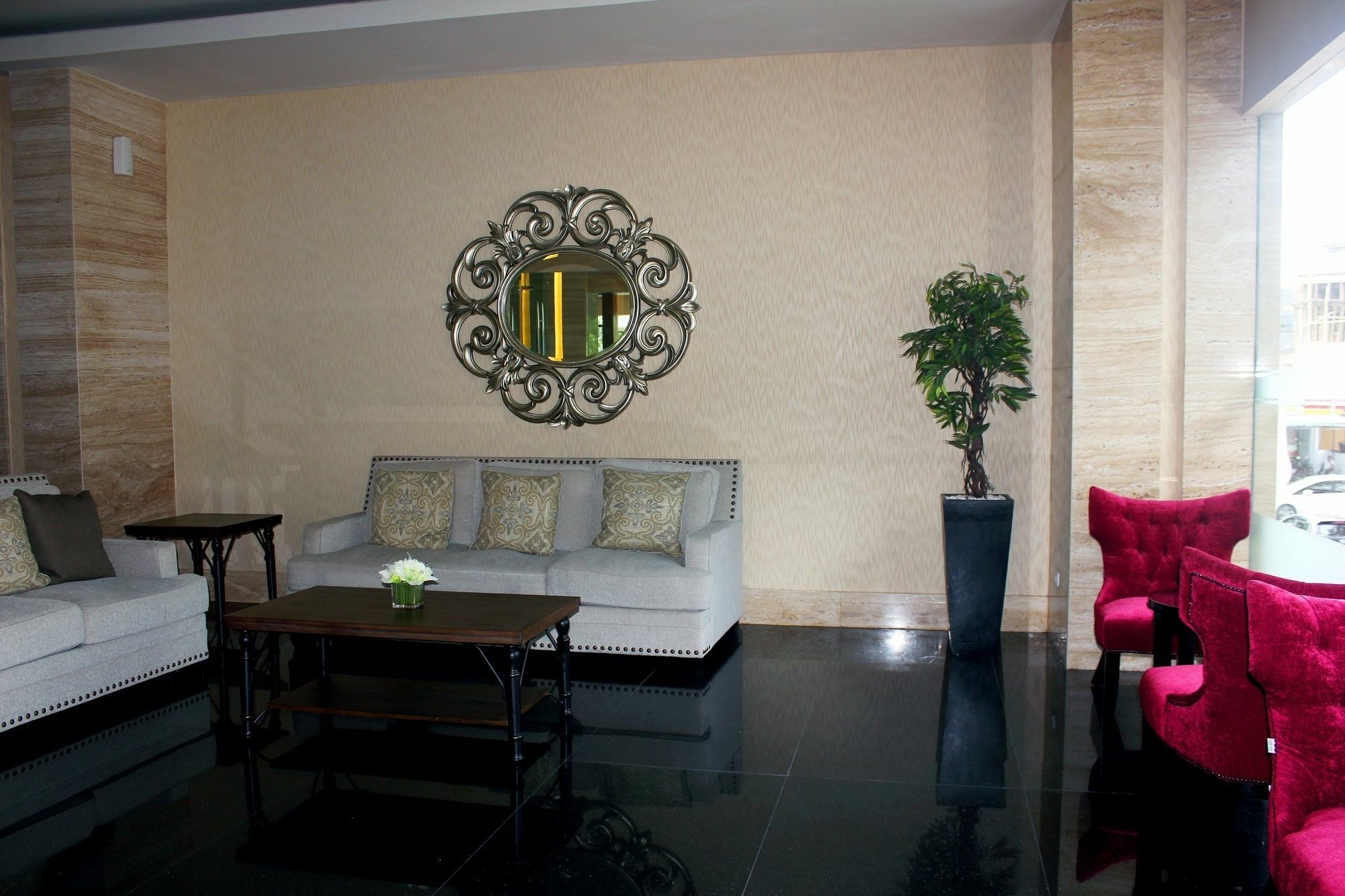 Demelia Hotel ماكاسار المظهر الخارجي الصورة